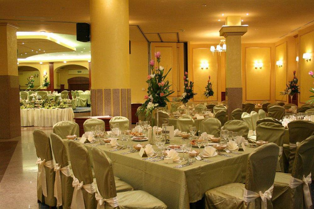 Plaza מלון 4*